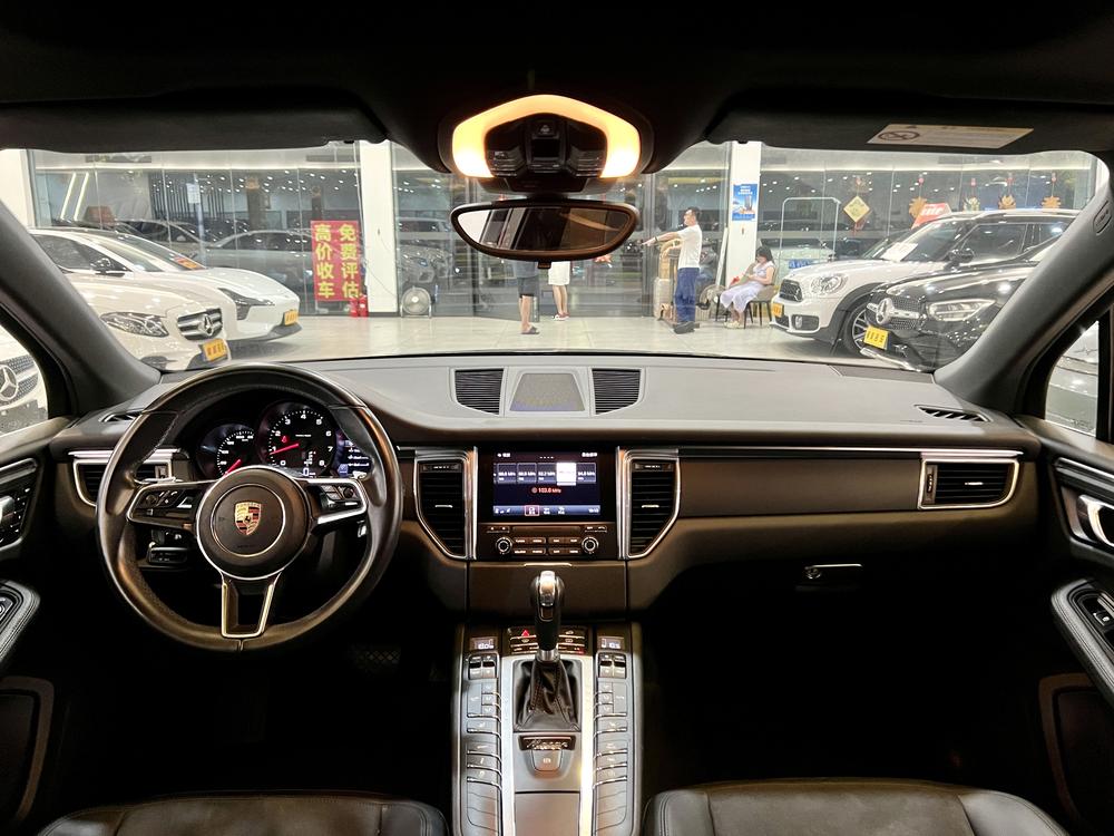Porsche Macan 2017 Macan 2.0T – фото 15