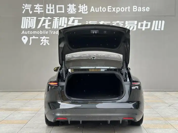 NIO ET5 2024 Model 75kWh – фото 6