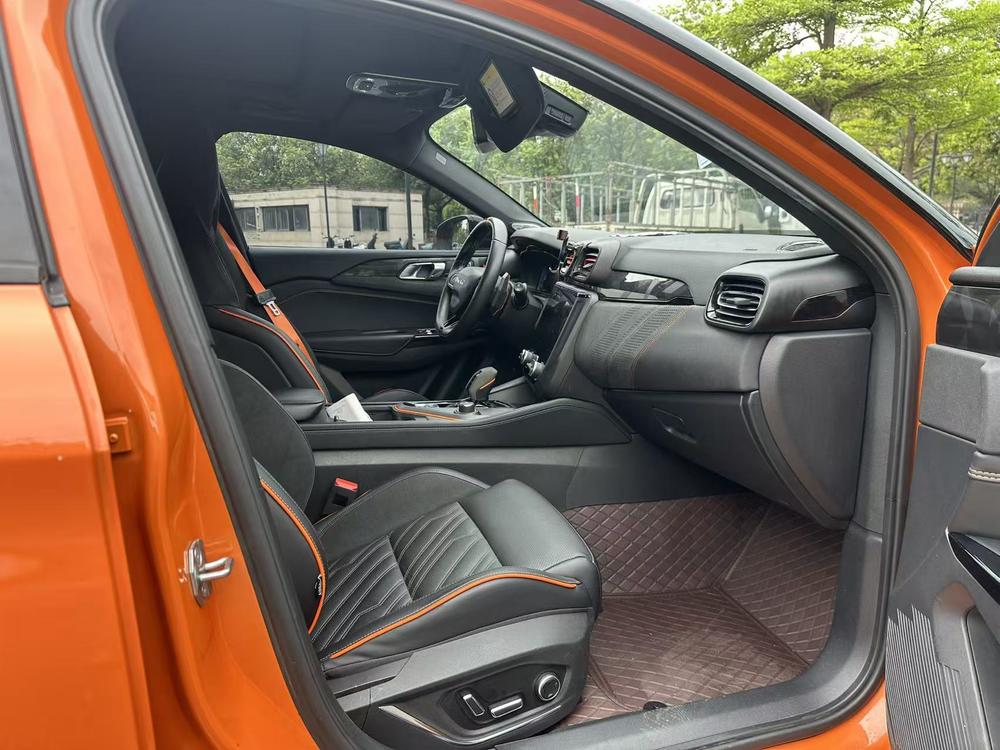 Lynk & Co 02 Hatchback Модель 2021 года 2.0TD Hatchback Halo – фото 10