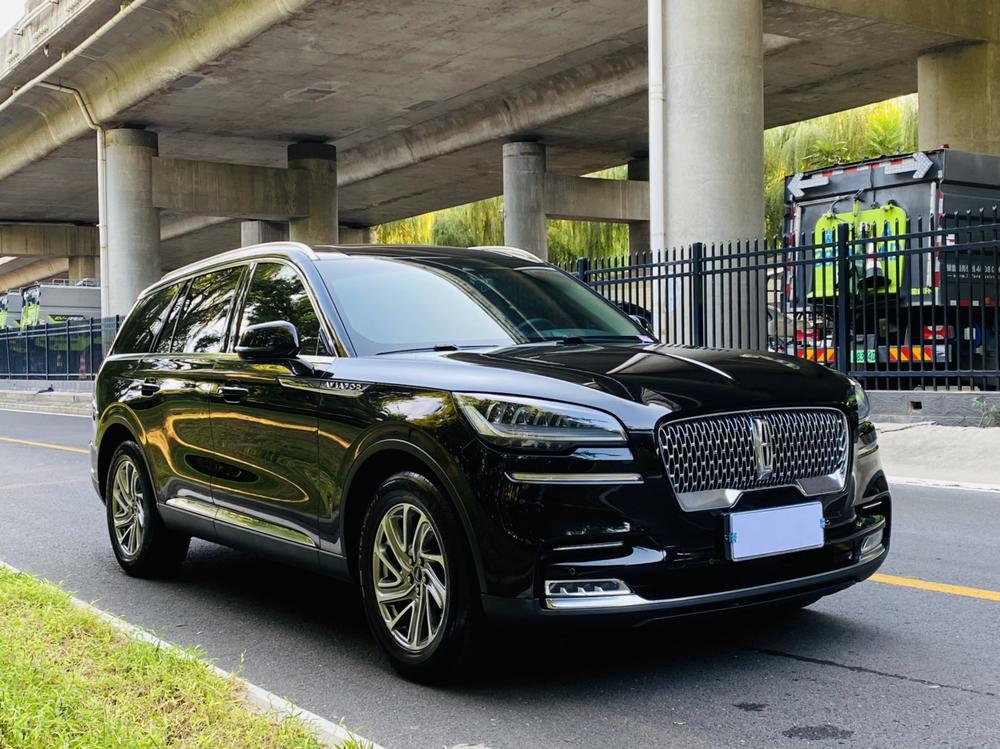 Aviator 2021 3.0T V6 4WD Premium Edition – фото 3