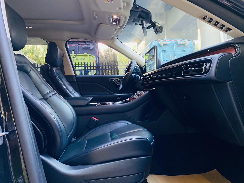 Aviator 2021 3.0T V6 4WD Premium Edition – фото 18