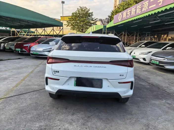 BYD E2 2021 Model Luxury Model – фото 4