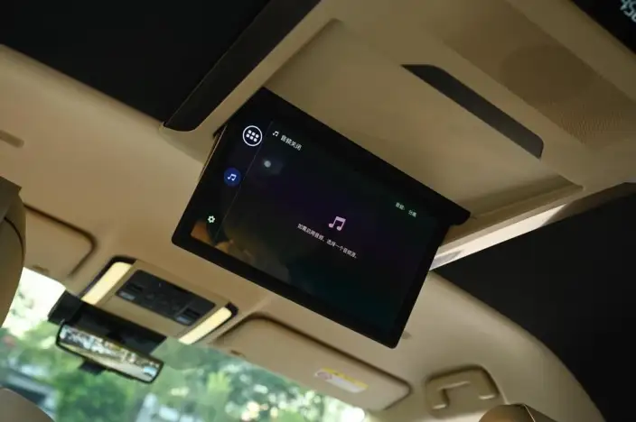 Elfa 2023 Model 2.5L Intelligent Hybrid 4WD Premium – фото 6