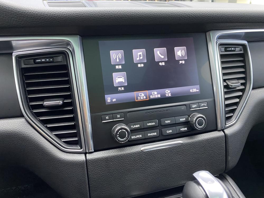 Porsche Macan 2017 Macan 2.0T – фото 12