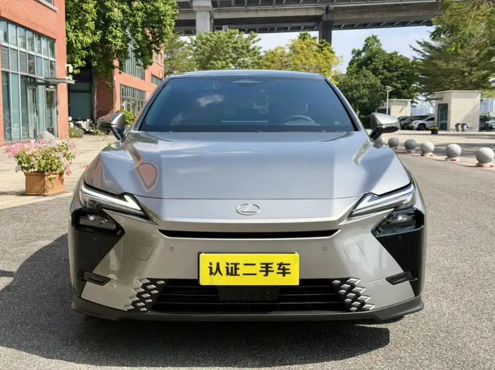 Lexus ES 2026 Model 300h
