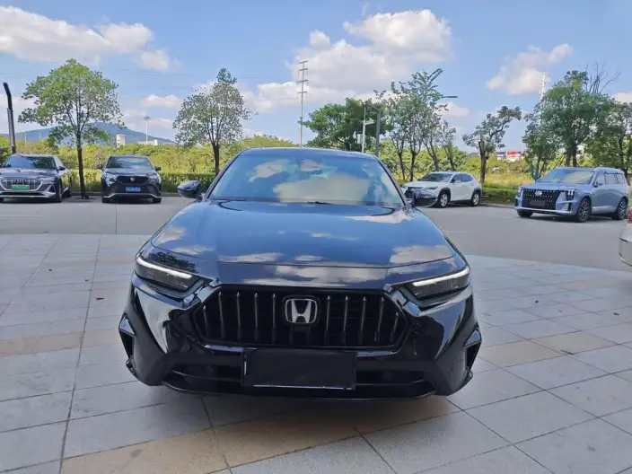 Honda INSPIRE 2023 Model 260TURBO Jingyue Edition – фото 2