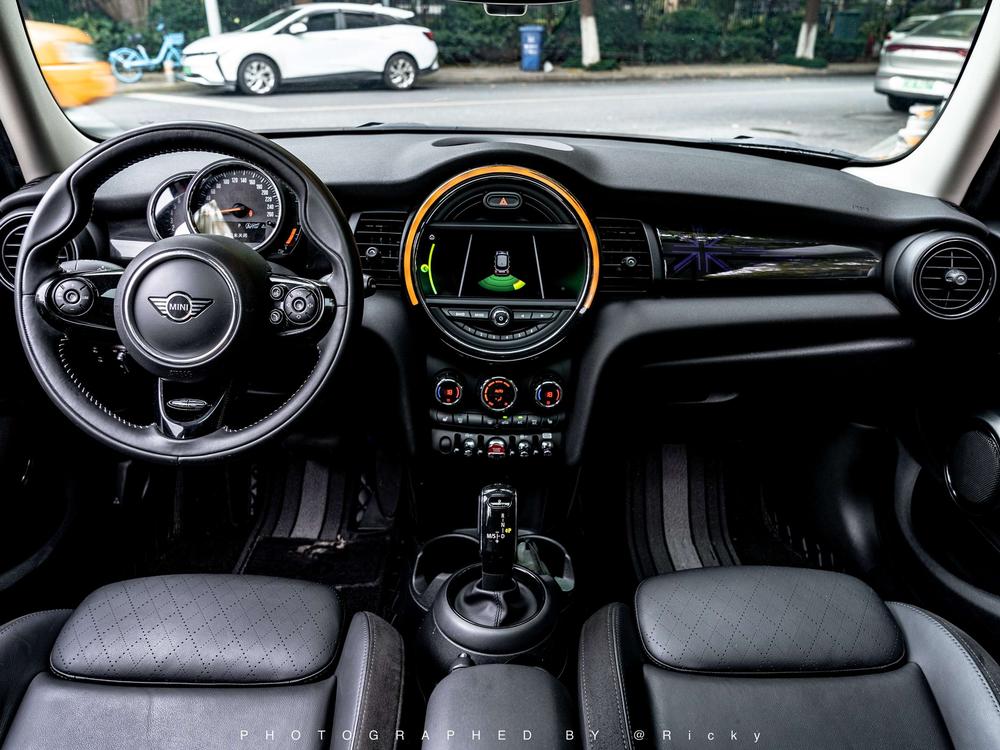 MINI 2019 1.5T COOPER Artist Five-door Edition – фото 7