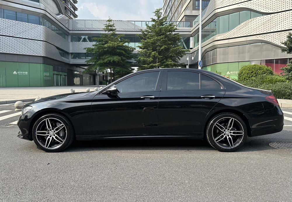 Mercedes-Benz E-Class 2017 модификация E 300 Спорт тип – фото 4