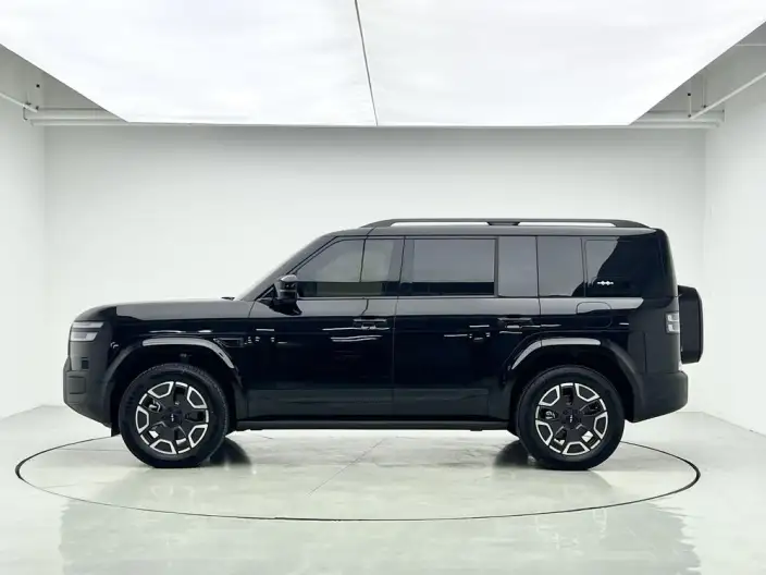 Titan 7 PHEV 2025 Model 200KM 2WD Max Edition