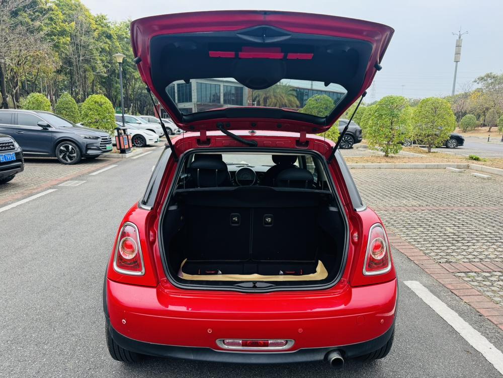 MINI 2013 модификация 1.6L ONE Limited No. Тройная литиевая батарея модификация – фото 9