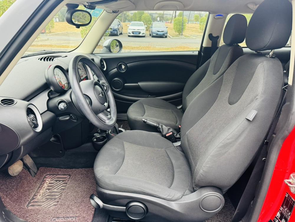MINI 2013 модификация 1.6L ONE Limited No. Тройная литиевая батарея модификация – фото 12