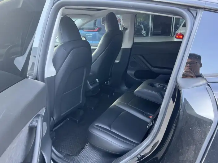 Model Y 2022 Model Rear-wheel drive version – фото 9