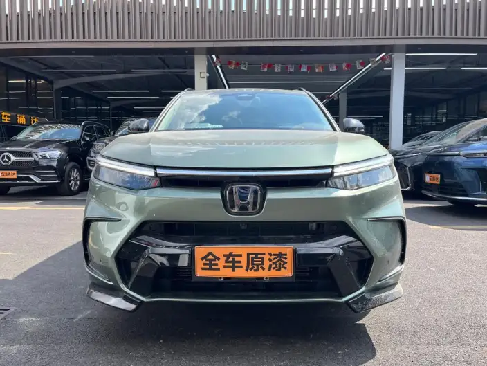 Honda BREEZE 2023 Model 240TURBO CVT 4WD Exclusive Edition