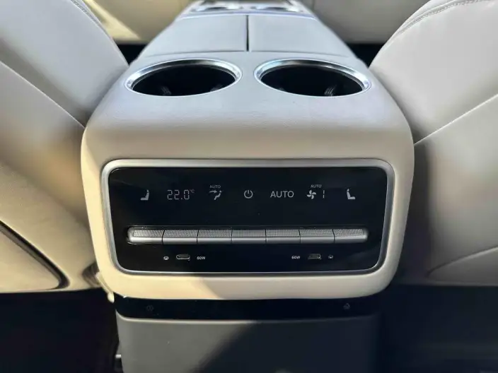 Li Auto L9 2022 Model Max Edition – фото 9
