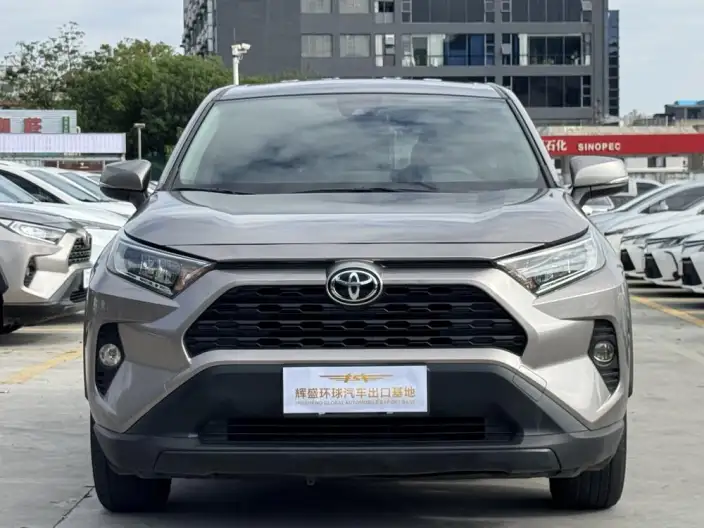 Toyota RAV4 2023 Model 2.0L CVT 2WD Urban Edition – фото 2