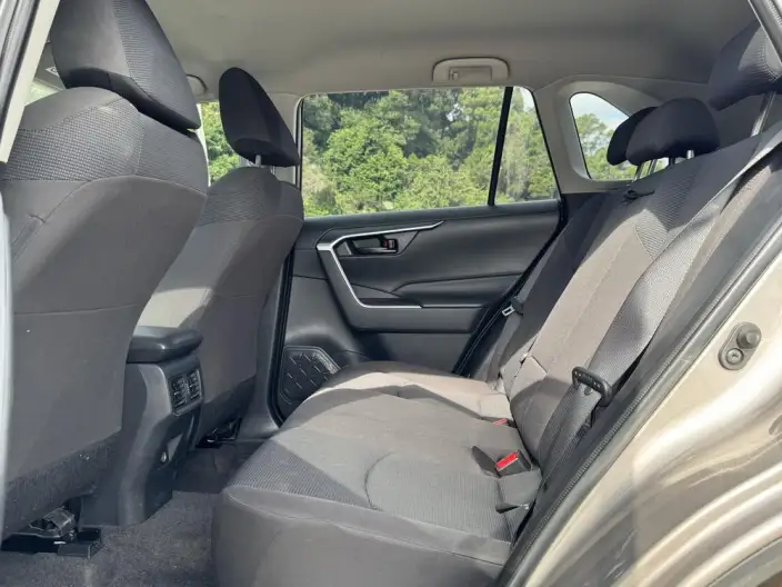Toyota RAV4 2023 Model 2.0L CVT 2WD Urban Edition – фото 7