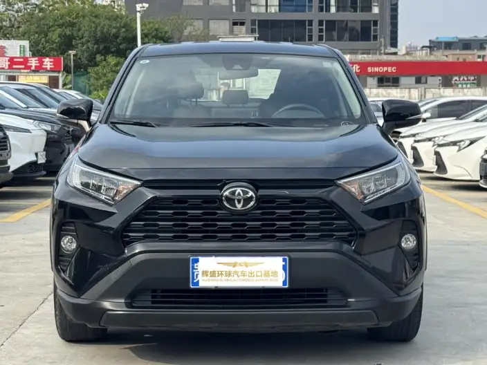 Toyota RAV4 2023 Model 2.0L CVT 2WD Urban Edition – фото 2
