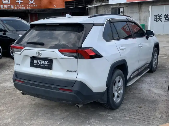 Toyota RAV4 2022 Model 2.0L CVT 2WD Urban Edition – фото 5