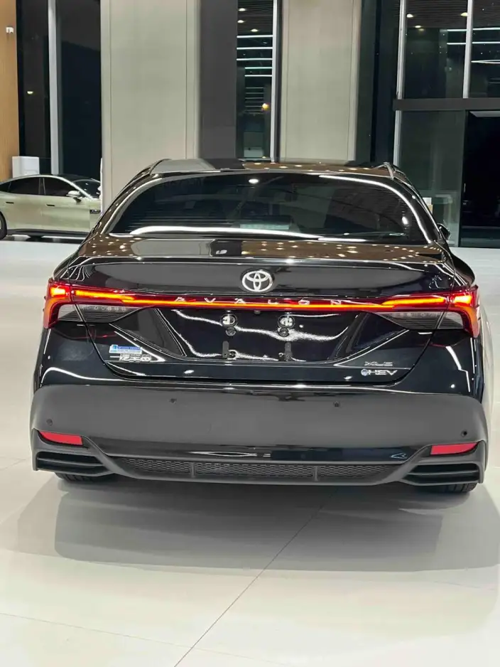 Toyota Avalon 2024 Model Intelligent Hybrid 2.0L E-CVT Premium Edition – фото 5