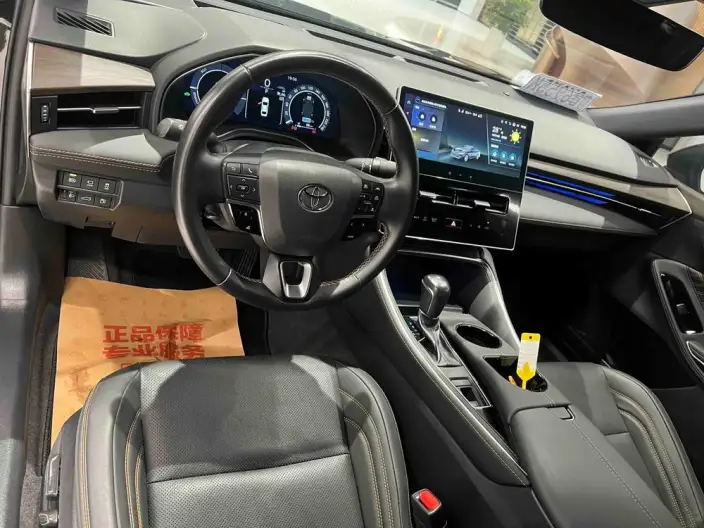 Toyota Avalon 2024 Model Intelligent Hybrid 2.0L E-CVT Premium Edition – фото 9