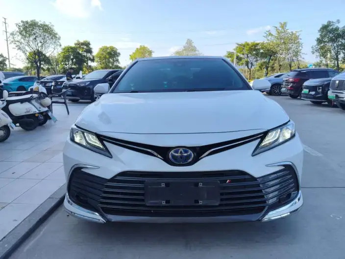 Toyota Camry 2021 Model Hybrid 2.5HG Deluxe Edition