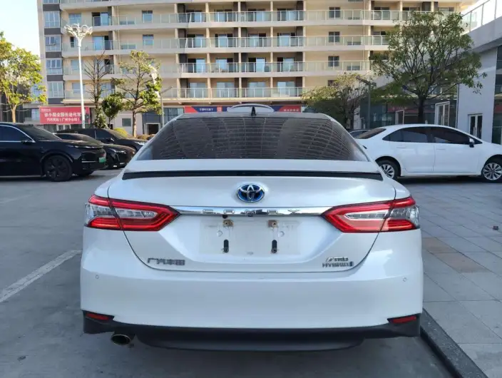 Toyota Camry 2021 Model Hybrid 2.5HG Deluxe Edition