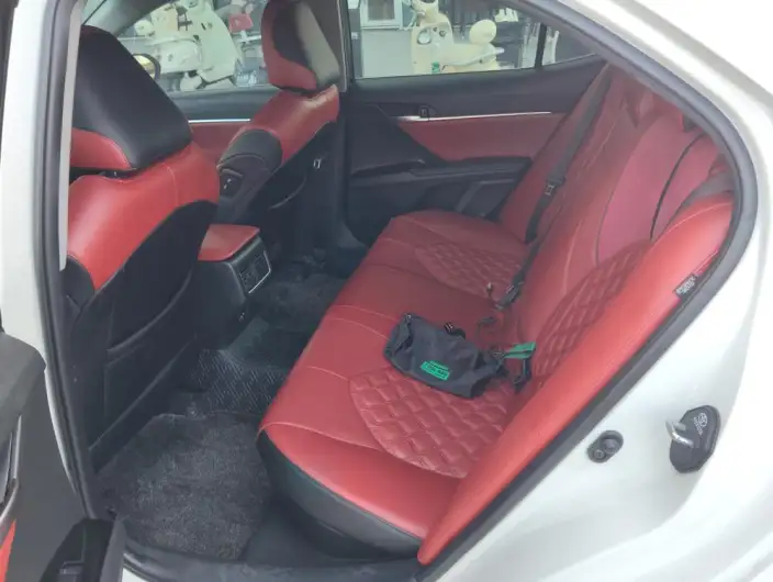 Toyota Camry 2021 Model Hybrid 2.5HG Deluxe Edition – фото 9