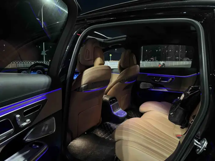 Mercedes-Benz E-Class 2024 Model E 300 L Luxury Model sedan – фото 9
