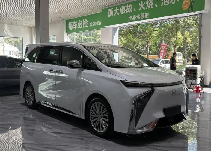 Hechuang V09 2023 Model Zunrong Edition 762 – фото 3