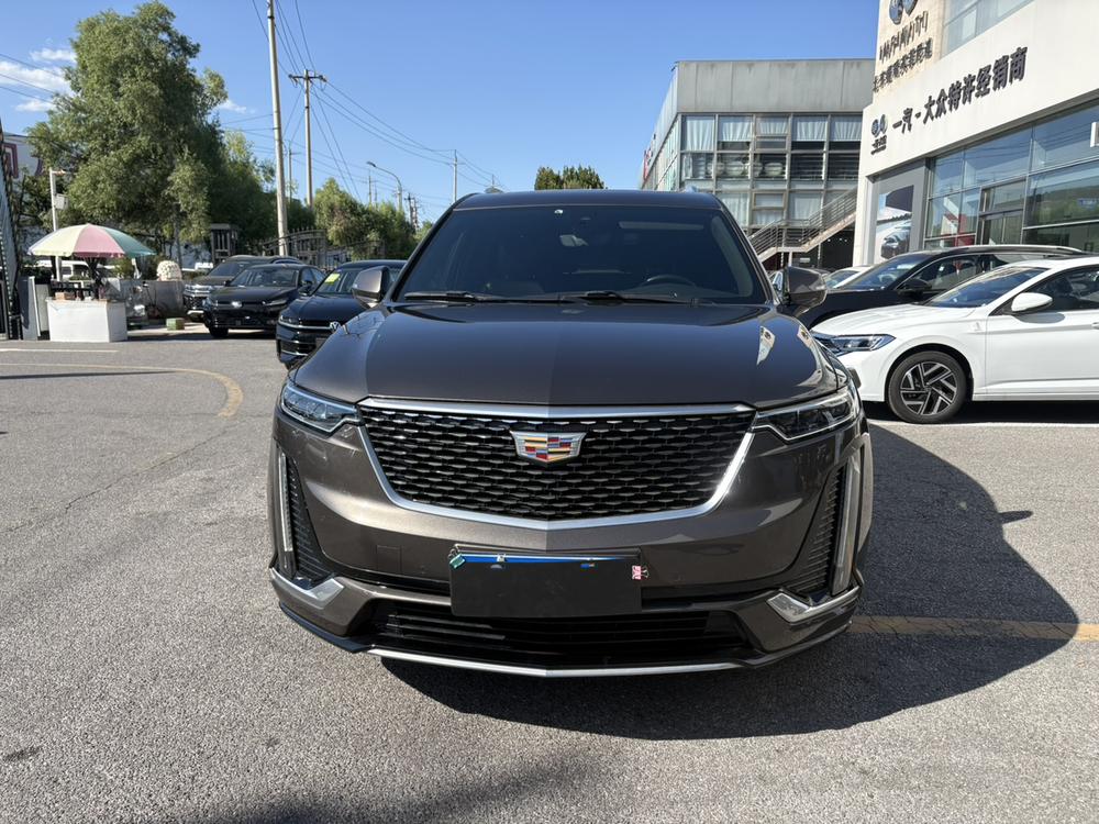 Cadillac XT6 2020 28T Six-Seat Luxury – фото 2