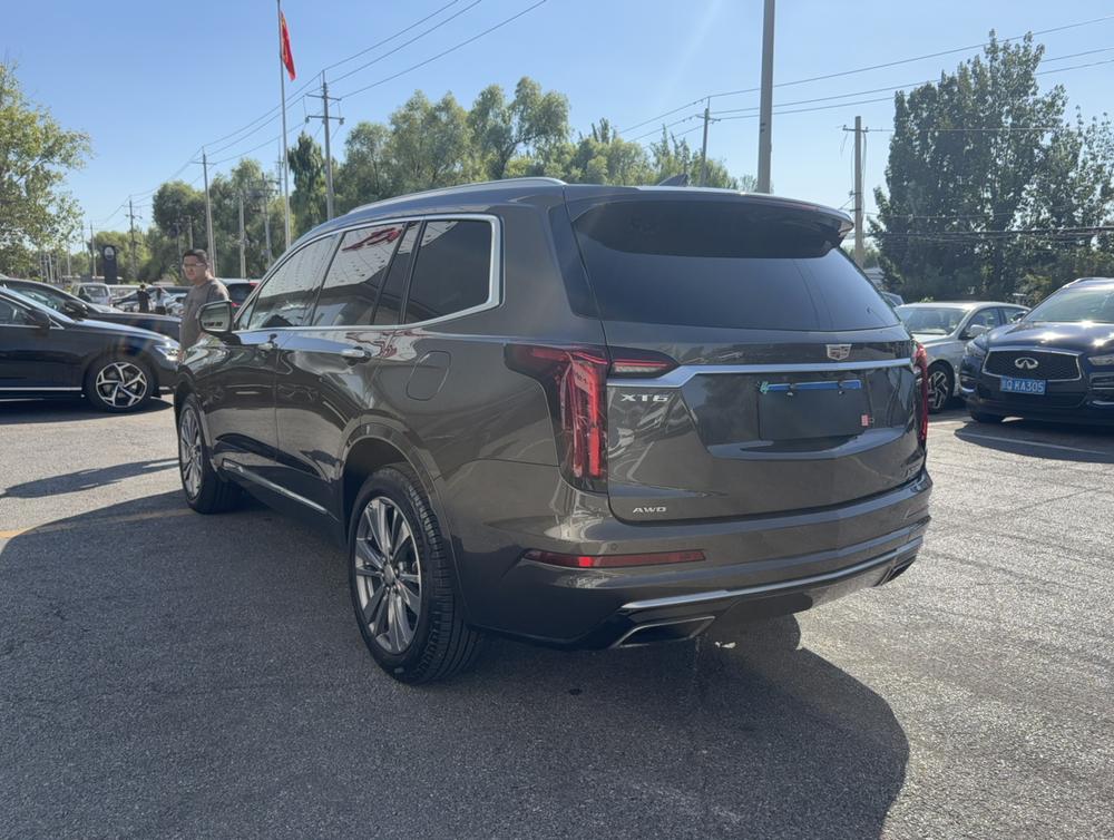 Cadillac XT6 2020 28T Six-Seat Luxury – фото 3