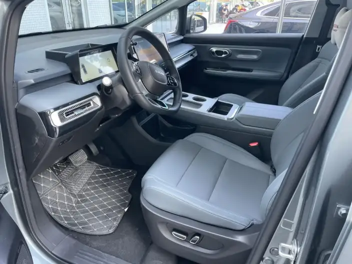 AION Y 2025 Model Plus 510 Smart Luxury Edition – фото 8