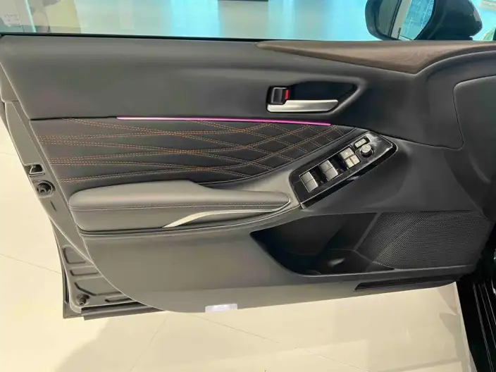 Toyota Avalon 2024 Model Intelligent Hybrid 2.5L E-CVT XLE Premium Edition – фото 8
