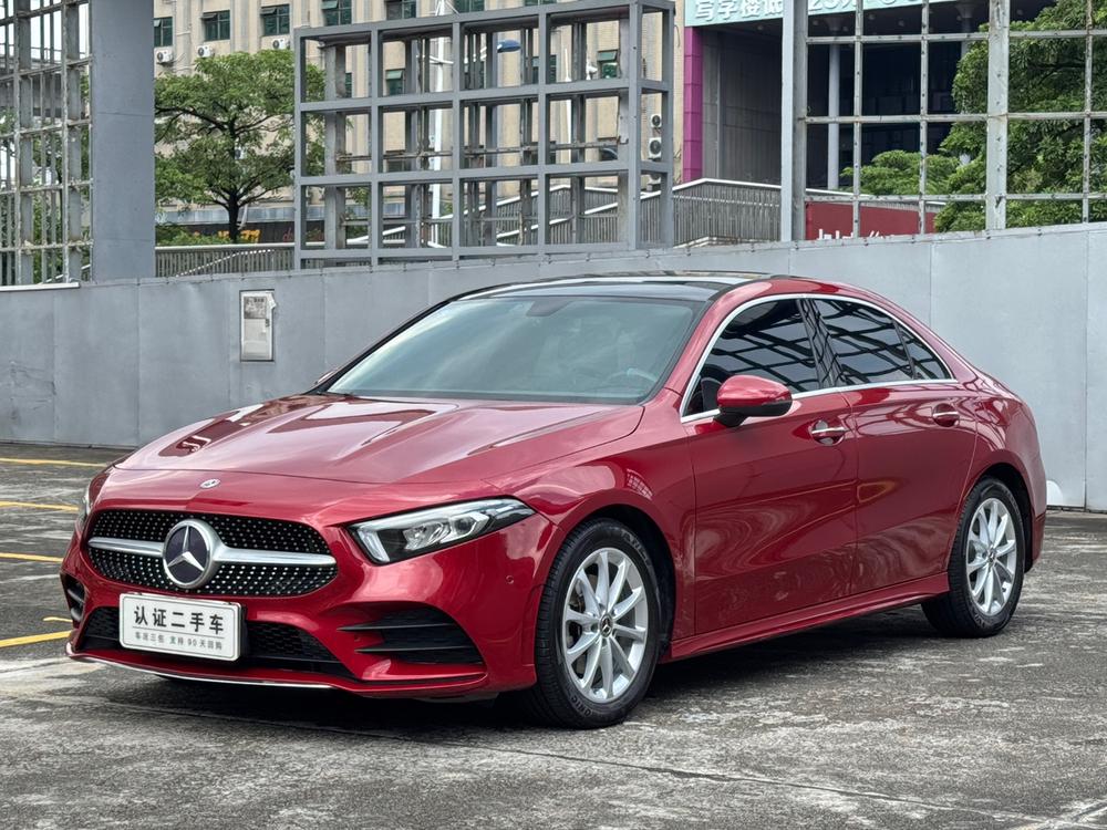 Mercedes-Benz A-class Модель 2020 года A 200 L Sports sedan – фото 1