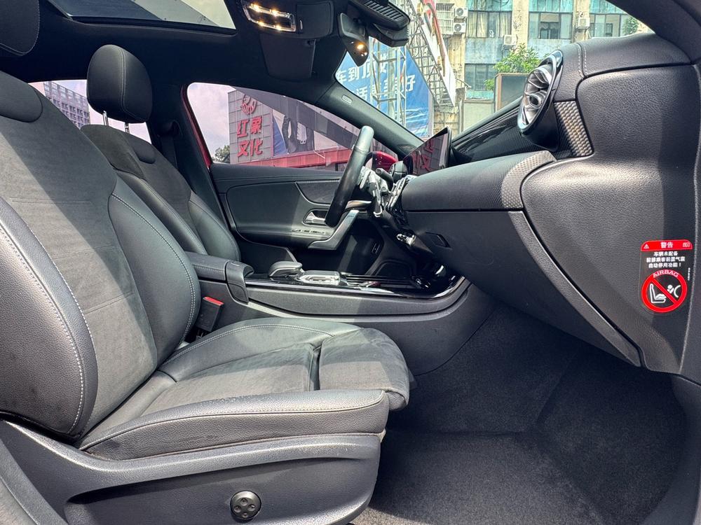 Mercedes-Benz A-class Модель 2020 года A 200 L Sports sedan – фото 24
