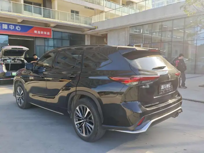 Crown Kluger 2024 Model Intelligent Hybrid 2.5L E-CVT 4WD Deluxe Edition