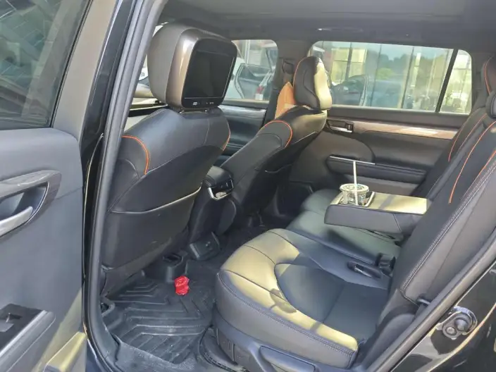 Crown Kluger 2024 Model Intelligent Hybrid 2.5L E-CVT 4WD Deluxe Edition – фото 9