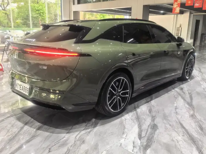 ZEEKR 007GT 2026 Model Rear Drive Max Edition 75kWh – фото 7