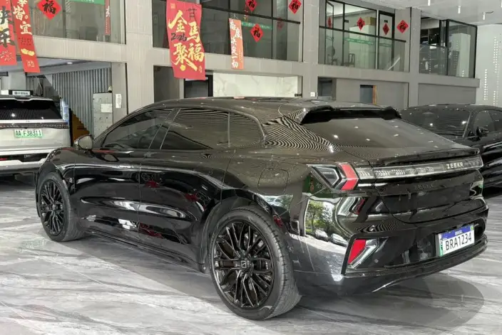 ZEEKR 001 2025 Model YOU Edition 100kWh 4WD