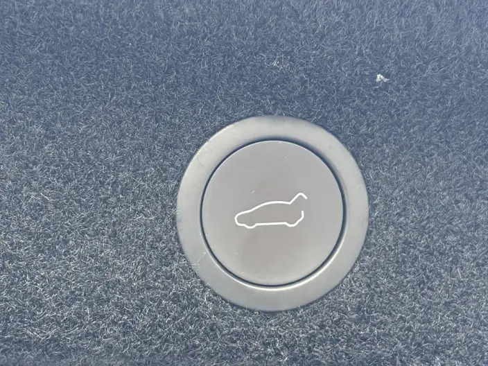 Model Y 2025 Model Facelift Long Battery Life Pro All-wheel drive version – фото 10