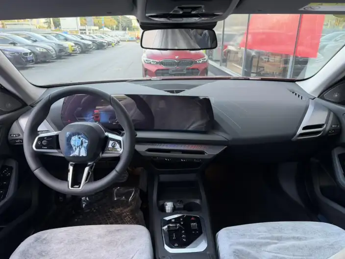 BMW 2 Series 2025 Model 225L M Sports Night Set – фото 7