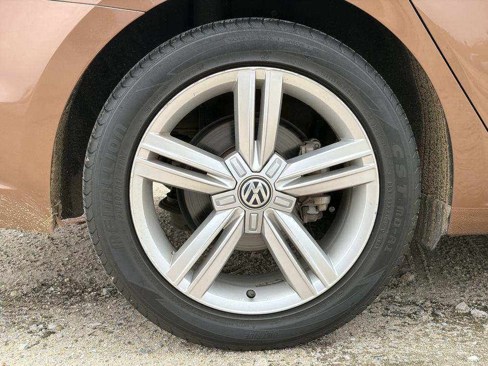 Volkswagen Lamando 2015 модификация 280TSI DSG Comfort Edition – фото 9