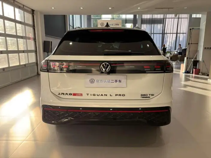Volkswagen Tiguan L 2026 Model Pro 380TSI 4WD R-Line Zhizun Edition – фото 4