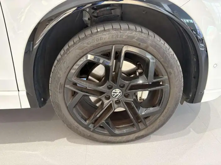 Volkswagen Tiguan L 2026 Model Pro 380TSI 4WD R-Line Zhizun Edition – фото 6