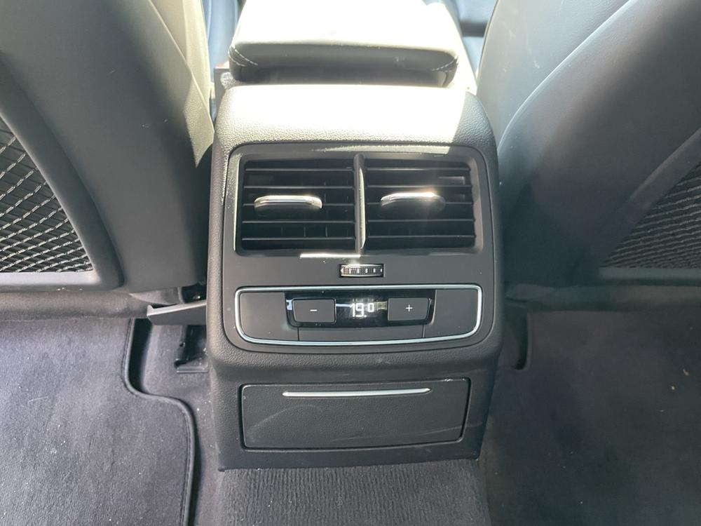 Audi A4 L 2024 40 TFSI Luxury Sport – фото 6