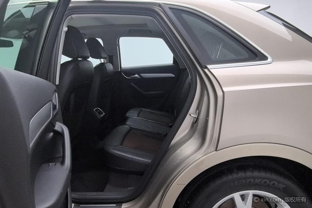 Audi Q3 2016 30 TFSI Style – фото 19