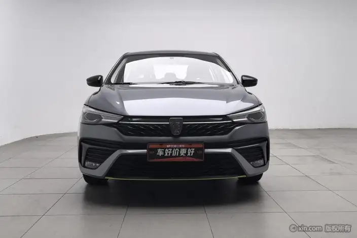 Roewe i5 2021 Model 1.5L Manual Platinum edition