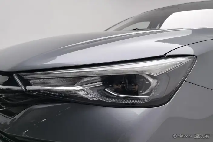 Roewe i5 2021 Model 1.5L Manual Platinum edition – фото 7