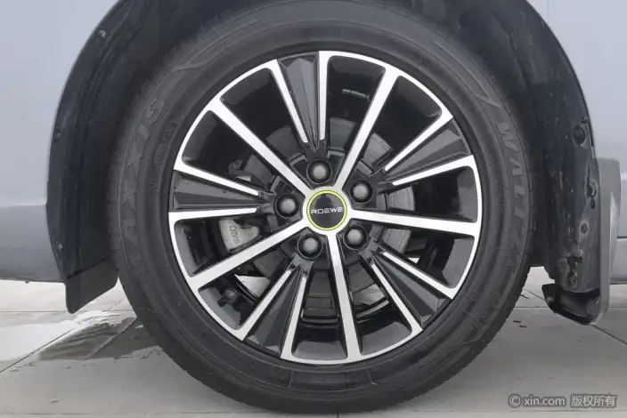 Roewe i5 2021 Model 1.5L Manual Platinum edition – фото 10