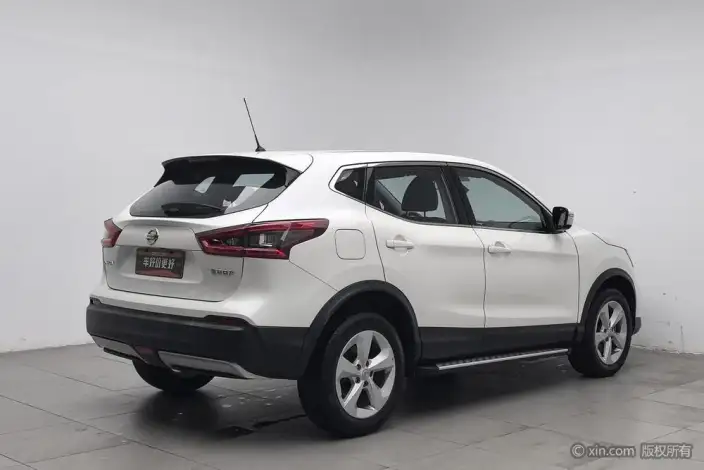 Nissan Qashqai 2022 Model 2.0L XV Smart Edition